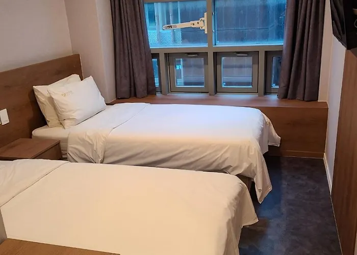Calistar Hotel 2*