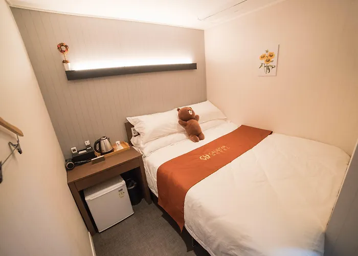 Calistar Hotel