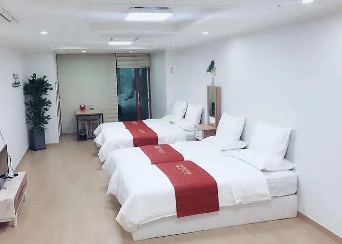 Calistar Hotel